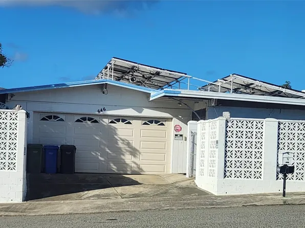 646 Waikanaloa St, Honolulu, HI 96825