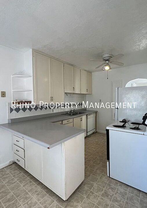 1st image of 2806 Van Buren Ave
