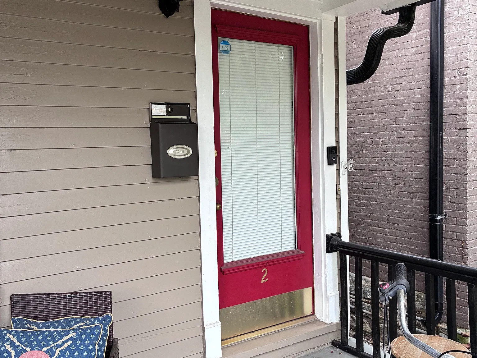 2 bed, 1000 sqft, $1,400 — Photo 4