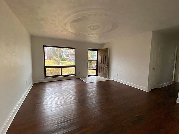 4th image of 430 Butterfield Dr