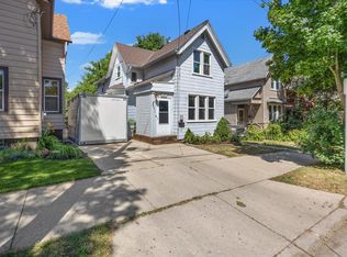 2451 S Burrell St, Milwaukee, WI 53207