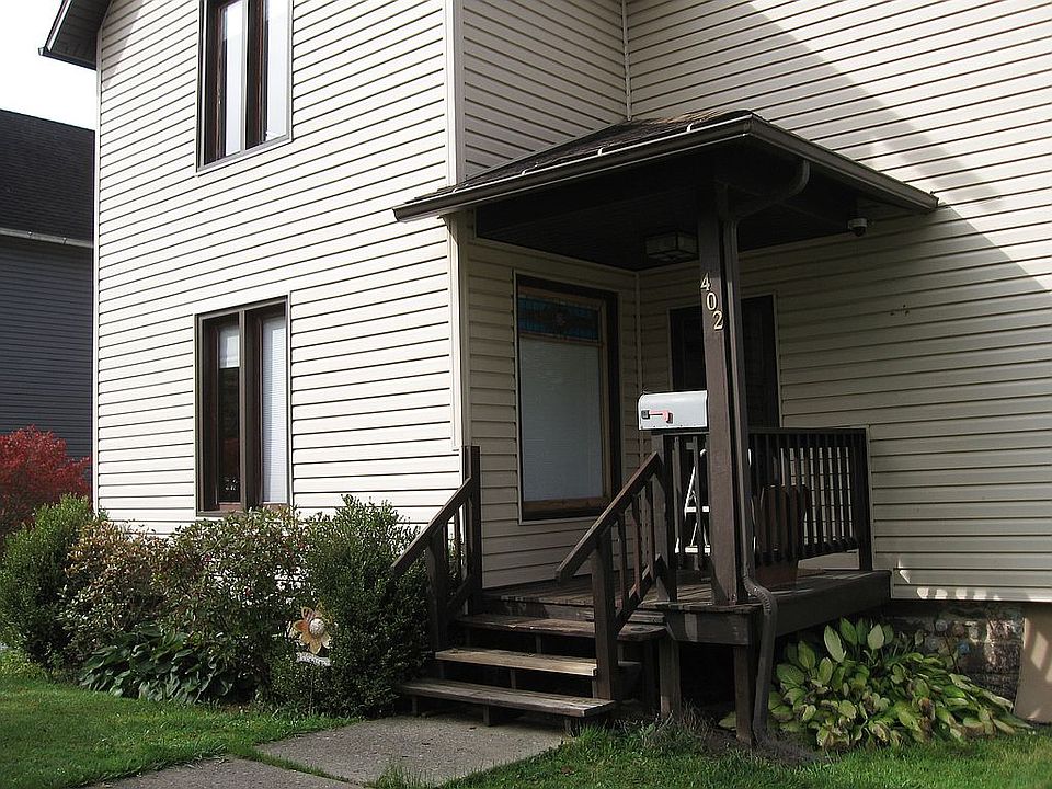 1st image of 402 S East St