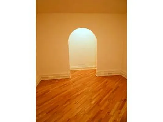 Rented by Bohemia Realty Group | media 14