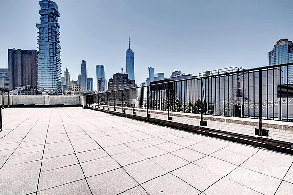 Rented by Urbane Brokerage | media 16