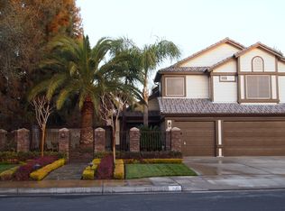1141 N Homsy Ave, Clovis, CA 93611