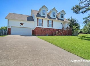 313 Preston Dr, Russellville, AR 72802