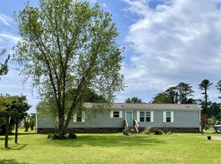 125 Chadwick Dr, Gloucester, NC 28528