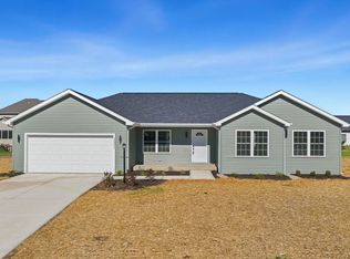 521 W Liberty St, Butler, IN 46721