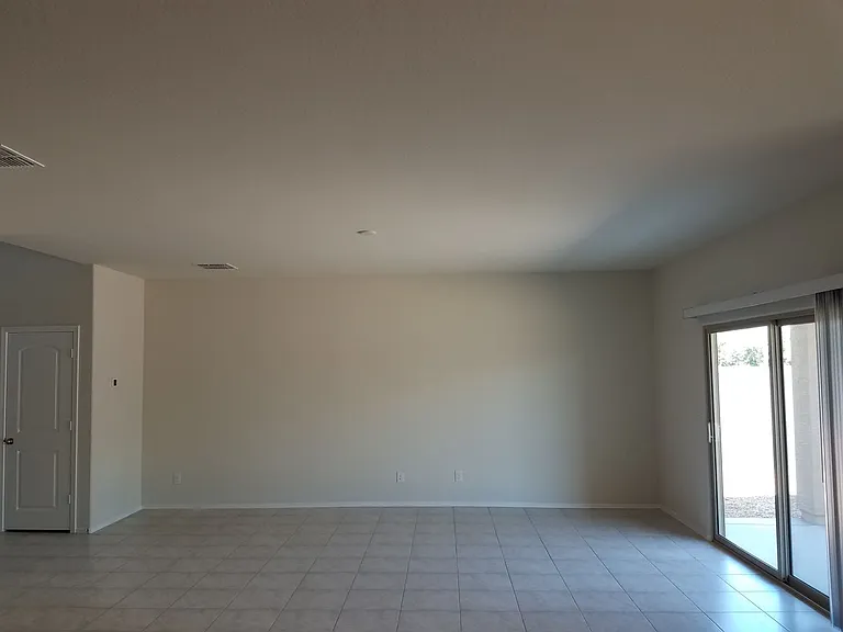 11700 E Cliffrose Ln — Photo 35