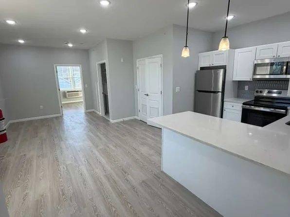 10 Lake St, Paterson, NJ