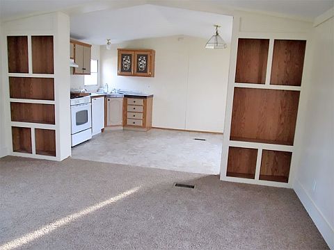 2nd image of 15820 Marentette Dr