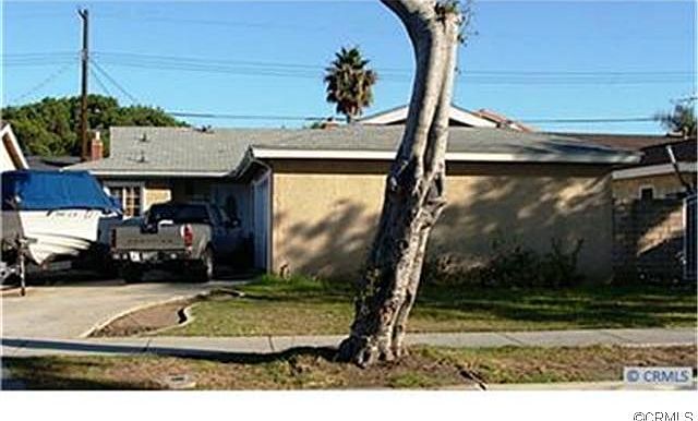 2nd image of 1301 W Cruces St