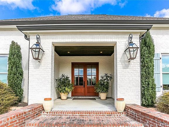 2nd image of 4110 Sawgrass Way