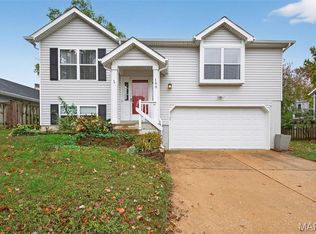 190 Rutherglen Dr, Valley Park, MO 63088
