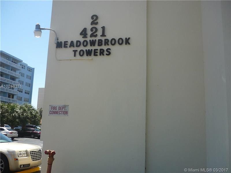 1st image of 421 NE 14th Ave APT 503