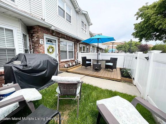 2nd image of 37 Country Dr W #A
