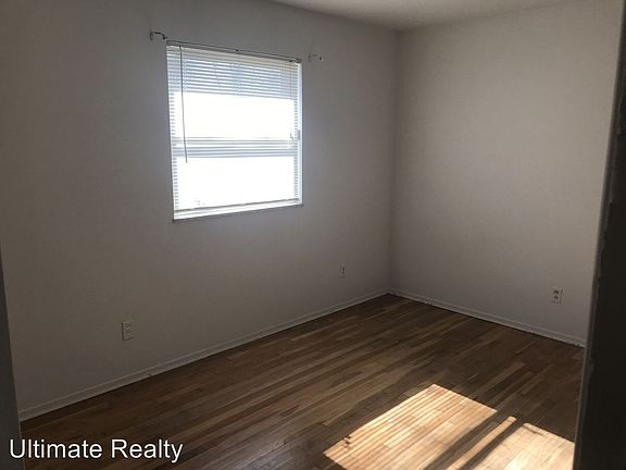 5th image of 2523 Netherton Dr