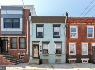 434 Mercy St, Philadelphia, PA 19148