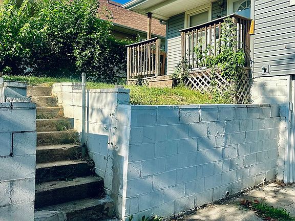 2nd image of 5119 Woodland Ave