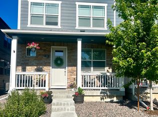 583 Thoroughbred Ln, Johnstown, CO 80534
