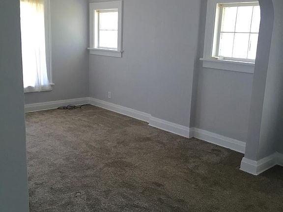 2nd image of 3301 Mishawaka Ave #2