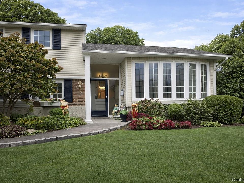 1st image of 270 Nancy Drive
