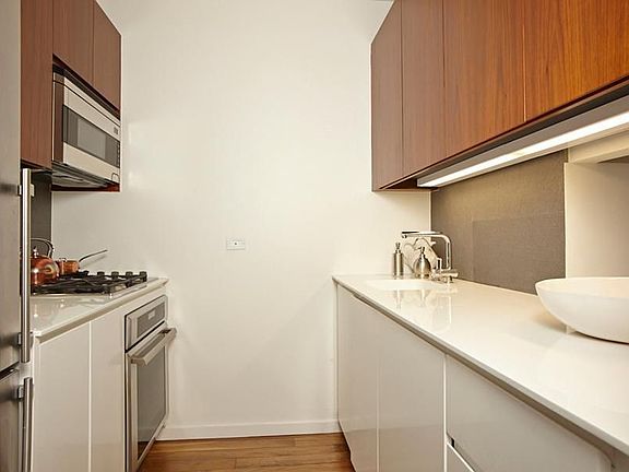 2nd image of 515 E 72nd St APT 5E