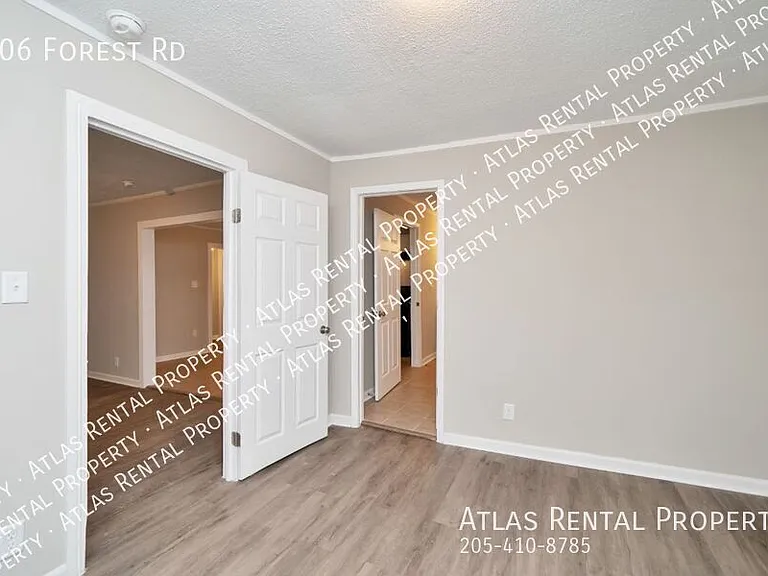 406 Forest Rd — Photo 7