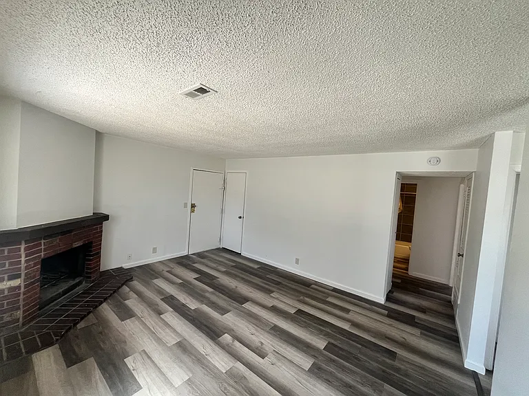 3608 Huntington Ave #2 — Photo 8