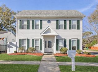 822 N Turnbull Dr, Metairie, LA 70001