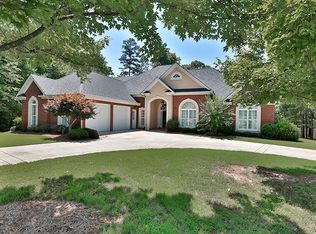 145 Oconee Woods Trl, Sharpsburg, GA 30277