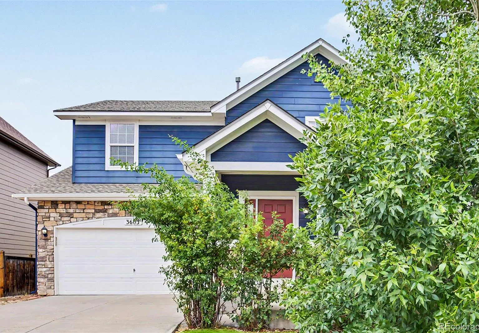 4 bed, 3.5 bath, 2244 sqft, $3,200 — Photo 1