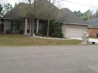 738 Ahia Ct, Diamondhead, MS 39525