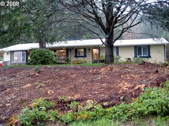 47639 W. 2nd St., Oakridge