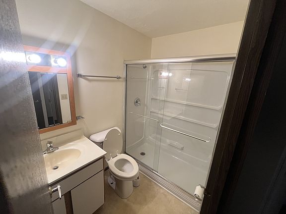 5th image of 312 W Broadway St #11437554