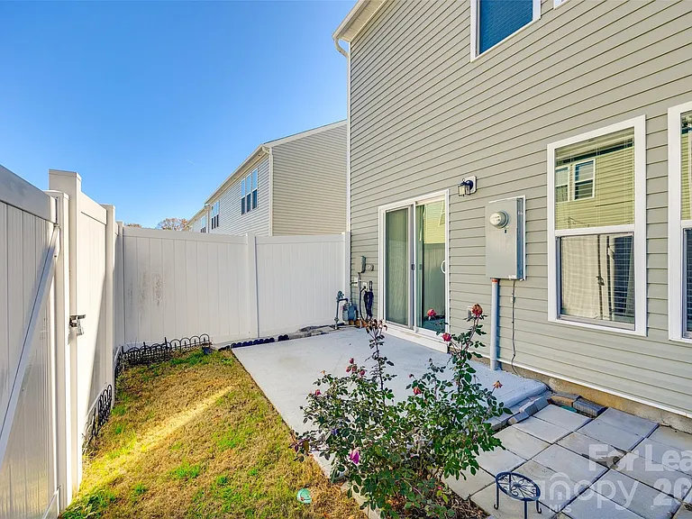 524 Hunters Dance Rd — Photo 25