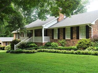 804 Fernwood Rd, Lincolnton, NC 28092