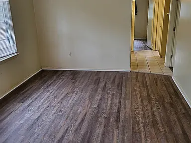 2904 Charleston Dr — Photo 5