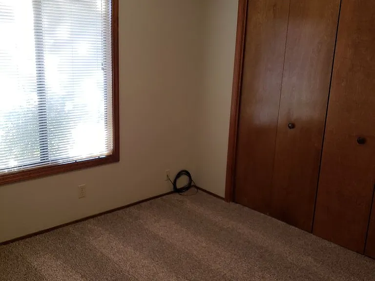 1711 Soda Springs Cir — Photo 7