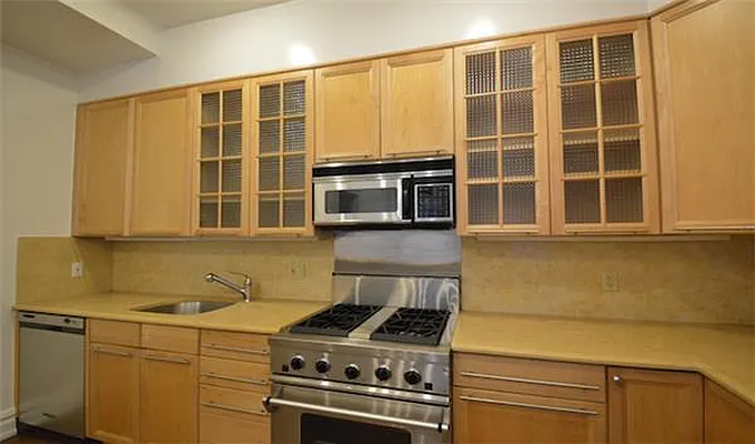 Rented by Maz Group NY | media 25