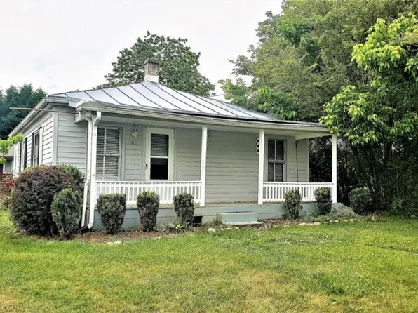 10 Chocklett Ln, Lexington, VA 24450