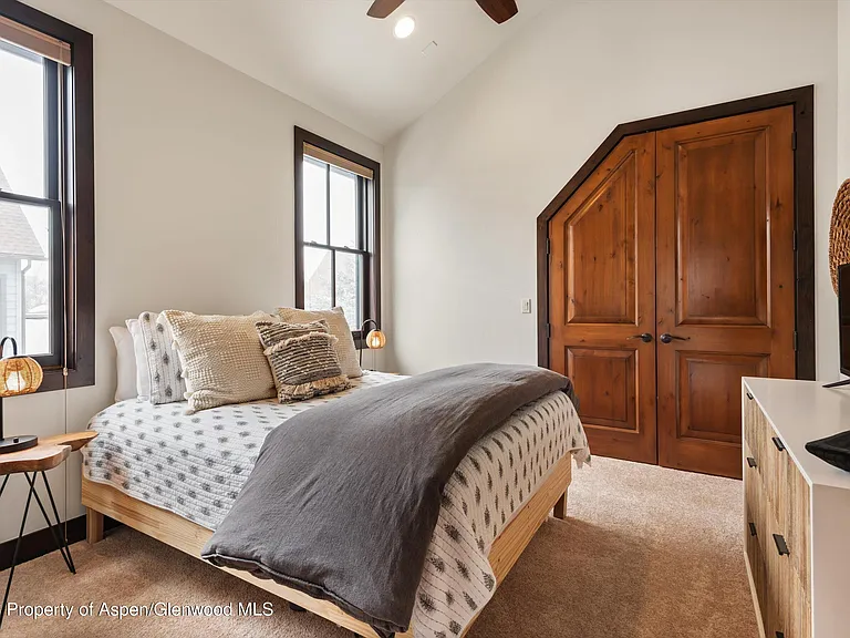 333 Sopris Cir — Photo 20