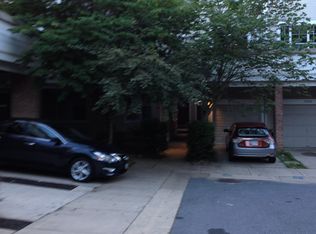 10354 Royal Woods Ct, Montgomery Village, MD 20886