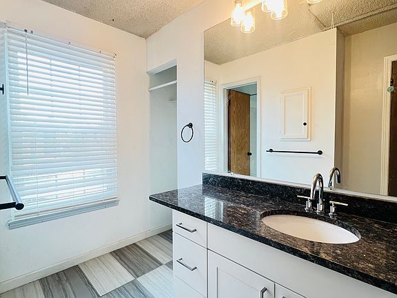 2nd image of 1732 S Blackhawk Way APT E