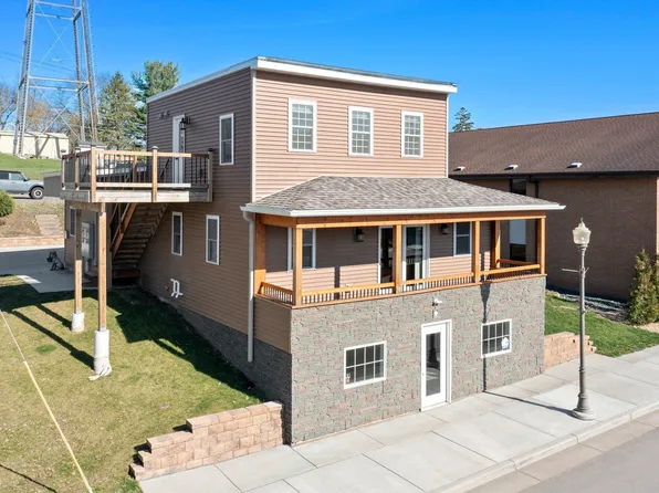 318 Keller Ave N, Amery, WI 54001