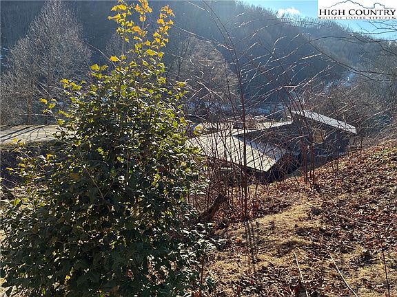 2nd image of 838 Rock Creek Road