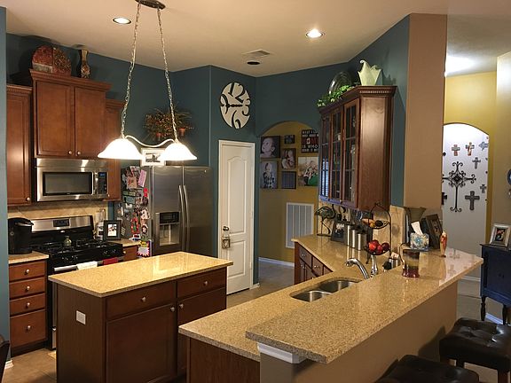 5th image of 4521 E Meadow Dr