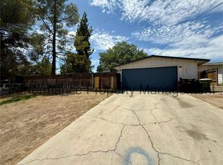 2706 Pasadena St, Bakersfield, CA 93306