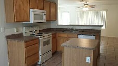 3rd image of 9414 N 97th Dr