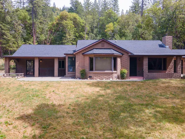 782 Covered Bridge Rd, Rogue River, OR 97537